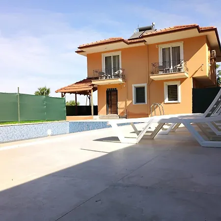 Mayki Villa